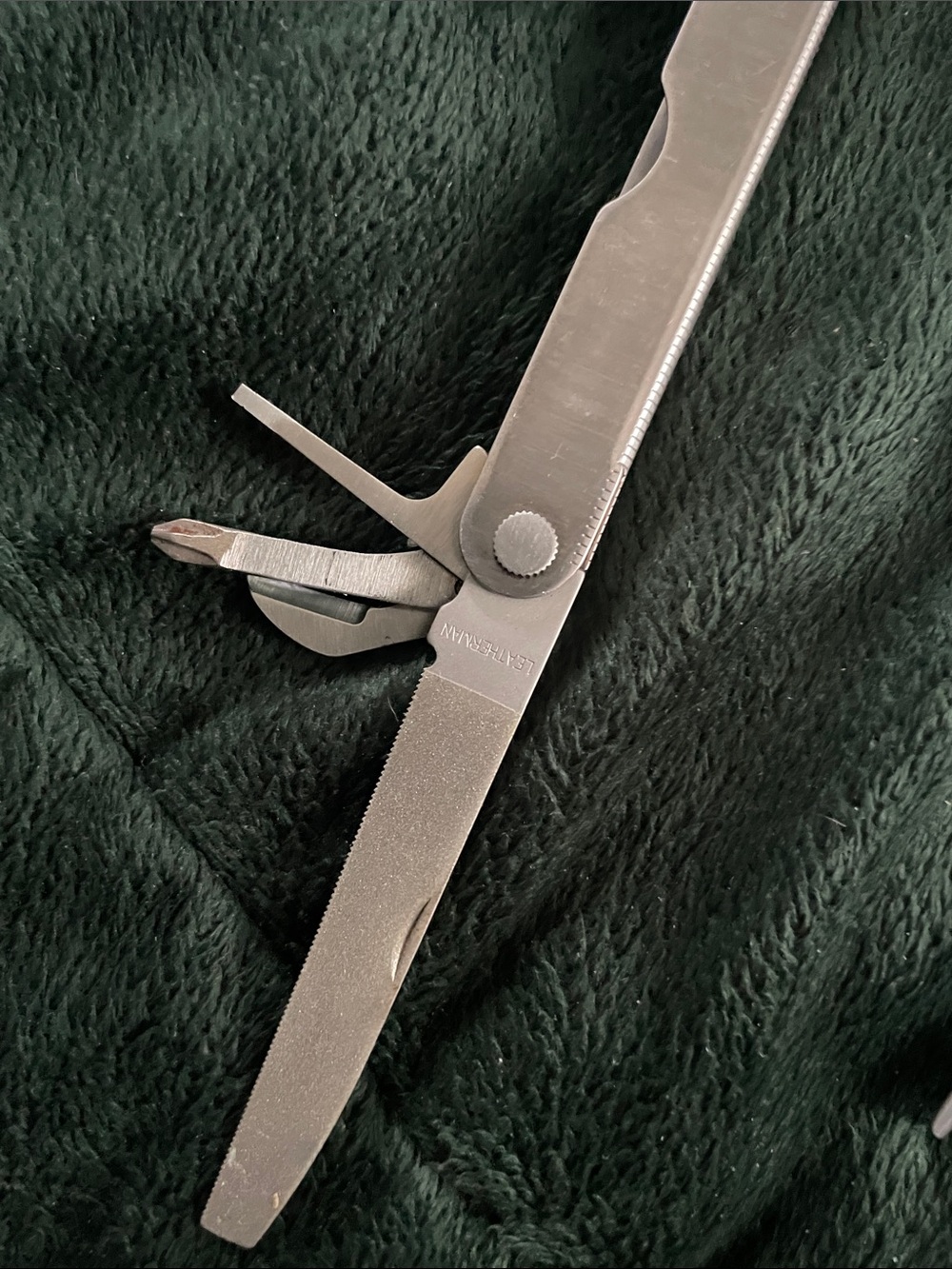 Leatherman PST II Stainless Steel Multi-Tool - Silver - Picture 10 of 11